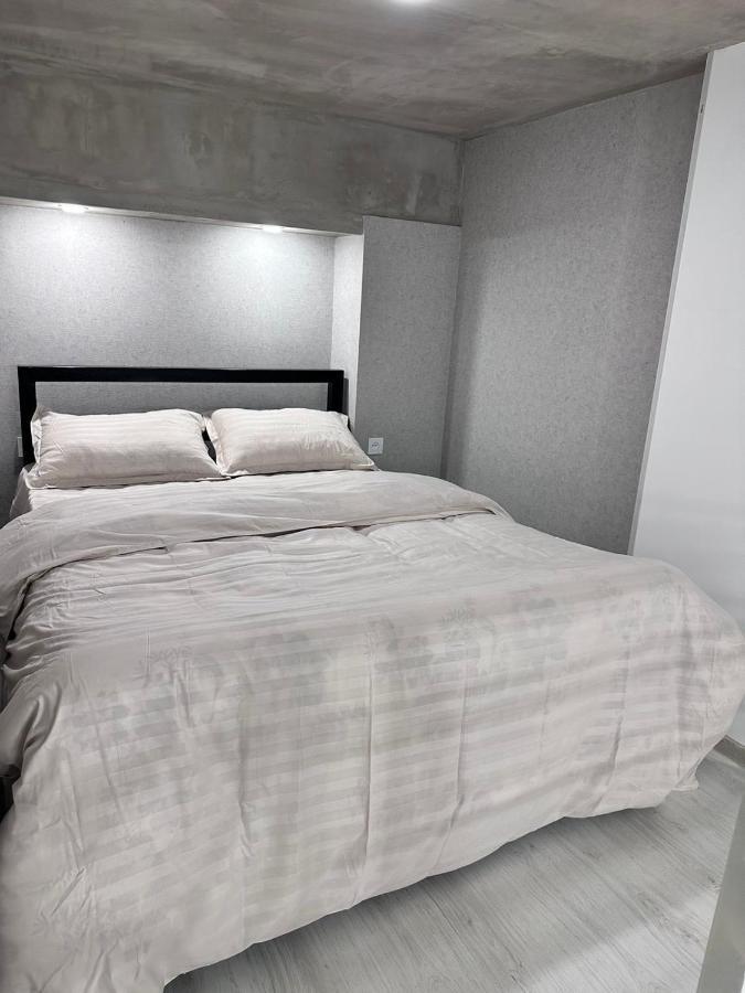 Mandarin Hotel Yerevan Ngoại thất bức ảnh